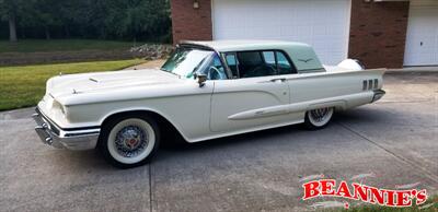 1960 Ford Thunderbird J Code   - Photo 1 - Daytona Beach, FL 32176