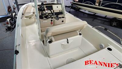 2018 Boston Whaler 240 Dauntless 60th Anniversary   - Photo 20 - Daytona Beach, FL 32176