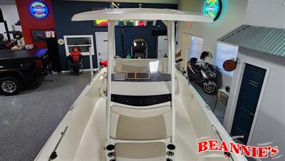 2018 Boston Whaler 240 Dauntless 60th Anniversary  