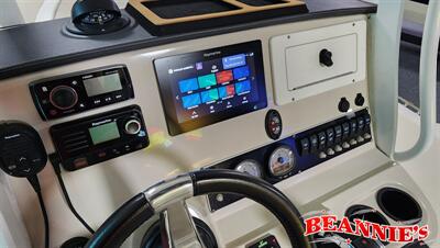 2018 Boston Whaler 240 Dauntless 60th Anniversary   - Photo 12 - Daytona Beach, FL 32176