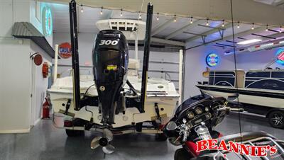 2018 Boston Whaler 240 Dauntless 60th Anniversary   - Photo 32 - Daytona Beach, FL 32176