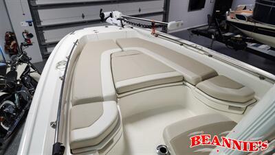 2018 Boston Whaler 240 Dauntless 60th Anniversary   - Photo 22 - Daytona Beach, FL 32176