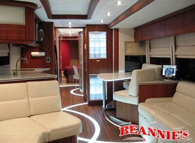 2007 Prevost XLII Teschner   - Photo 2 - Daytona Beach, FL 32176