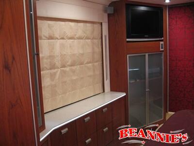 2007 Prevost XLII Teschner   - Photo 9 - Daytona Beach, FL 32176