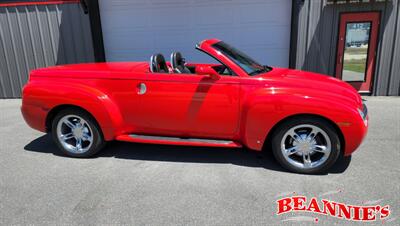 2006 Chevrolet SSR   - Photo 2 - Daytona Beach, FL 32176