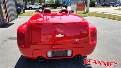 2006 Chevrolet SSR   - Photo 4 - Daytona Beach, FL 32176