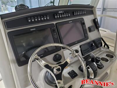 2017 Boston Whaler 330 Outrage   - Photo 6 - Daytona Beach, FL 32176