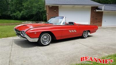 1963 Ford Thunderbird Convertible   - Photo 3 - Daytona Beach, FL 32176