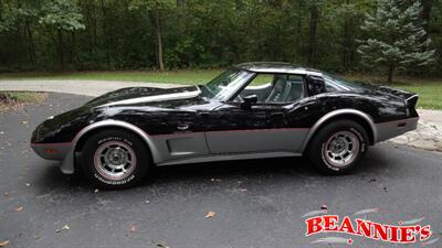 1978 Chevrolet Corvette Pace Car   - Photo 1 - Daytona Beach, FL 32176