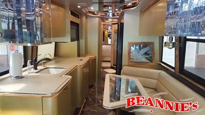 1999 Prevost XL Vantare Conversion   - Photo 5 - Daytona Beach, FL 32176