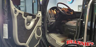 2012 Freightliner Sport Chassis   - Photo 13 - Daytona Beach, FL 32176