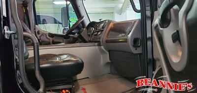 2012 Freightliner Sport Chassis   - Photo 11 - Daytona Beach, FL 32176