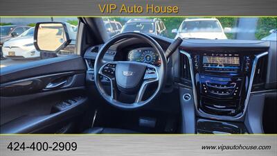 2017 Cadillac Escalade ESV Platinum   - Photo 26 - Lawndale, CA 90260