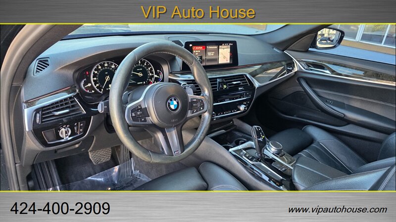 2019 BMW 540i  Sport