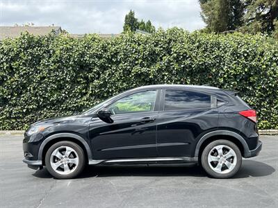 2017 Honda HR-V EX-L w/Navi   - Photo 2 - San Jose, CA 95126