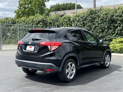 2017 Honda HR-V EX-L w/Navi   - Photo 5 - San Jose, CA 95126