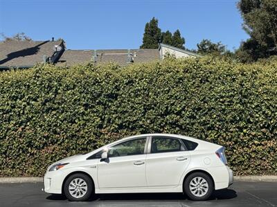 2014 Toyota Prius Plug-in Hybrid Two   - Photo 2 - San Jose, CA 95126