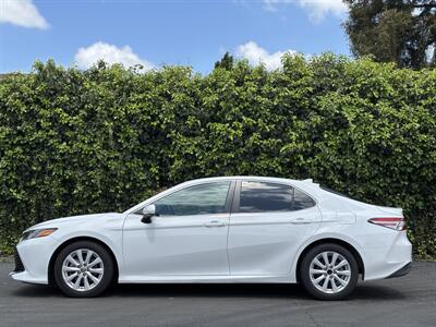 2020 Toyota Camry LE - Photo 2 - San Jose, CA 95126