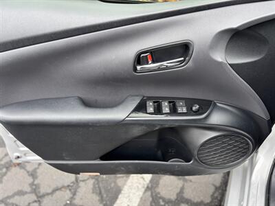 2017 Toyota Prius Two   - Photo 16 - San Jose, CA 95126