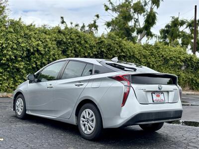 2017 Toyota Prius Two   - Photo 3 - San Jose, CA 95126