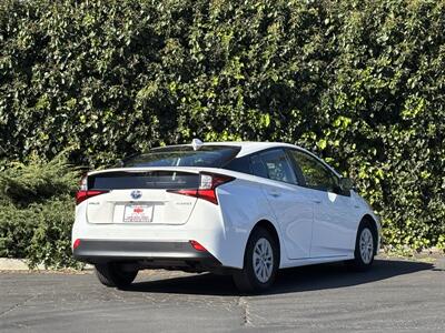 2022 Toyota Prius LE   - Photo 5 - San Jose, CA 95126