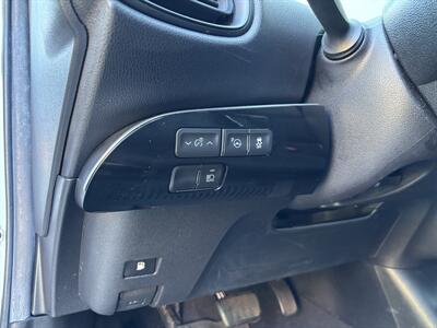 2022 Toyota Prius LE   - Photo 18 - San Jose, CA 95126