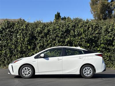 2022 Toyota Prius LE   - Photo 2 - San Jose, CA 95126