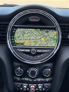 2019 MINI Convertible Cooper   - Photo 24 - San Jose, CA 95126