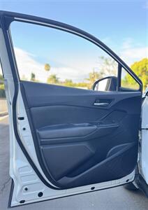 2019 Toyota C-HR XLE   - Photo 19 - San Jose, CA 95126