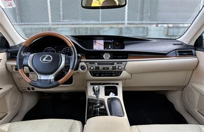 2013 Lexus ES 300h Luxury Package   - Photo 9 - San Jose, CA 95126