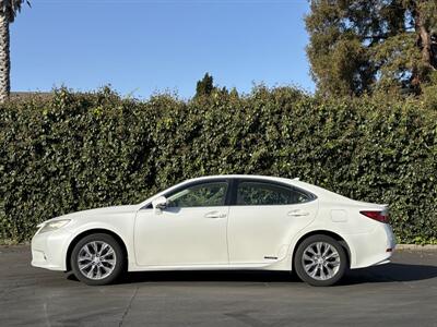 2013 Lexus ES 300h Luxury Package   - Photo 2 - San Jose, CA 95126