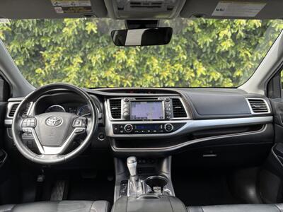 2019 Toyota Highlander XLE   - Photo 9 - San Jose, CA 95126