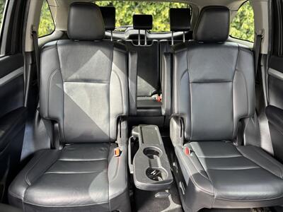 2019 Toyota Highlander XLE   - Photo 14 - San Jose, CA 95126