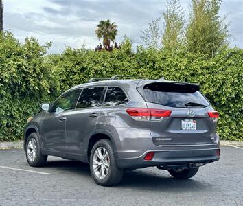 2019 Toyota Highlander XLE   - Photo 3 - San Jose, CA 95126
