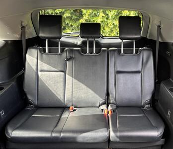 2019 Toyota Highlander XLE   - Photo 15 - San Jose, CA 95126