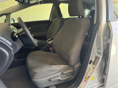 2015 Toyota Prius Three   - Photo 9 - San Jose, CA 95126