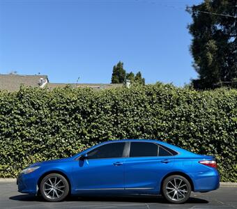 2017 Toyota Camry XSE   - Photo 2 - San Jose, CA 95126