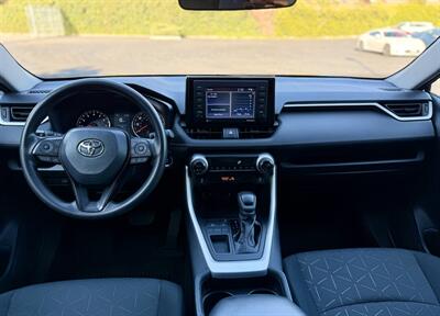 2021 Toyota RAV4 XLE   - Photo 10 - San Jose, CA 95126