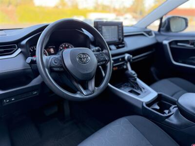 2021 Toyota RAV4 XLE   - Photo 9 - San Jose, CA 95126