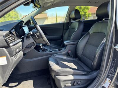 2022 Kia Niro Plug-In Hybrid EX   - Photo 11 - San Jose, CA 95126
