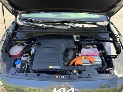 2022 Kia Niro Plug-In Hybrid EX   - Photo 18 - San Jose, CA 95126
