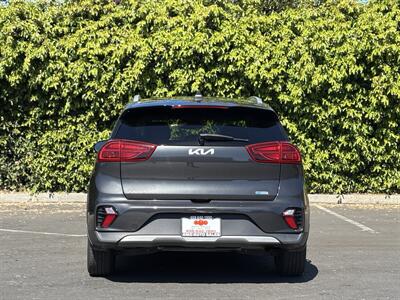 2022 Kia Niro Plug-In Hybrid EX   - Photo 4 - San Jose, CA 95126