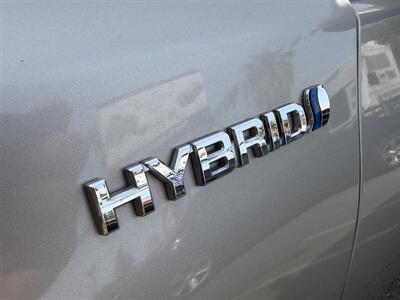 2017 Toyota Camry Hybrid XLE   - Photo 18 - San Jose, CA 95126