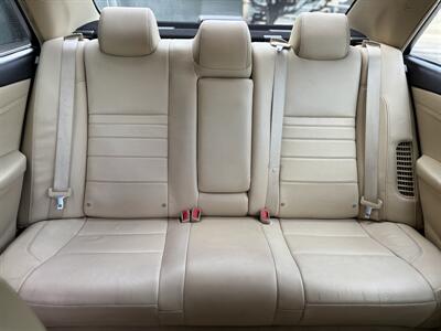 2017 Toyota Camry Hybrid XLE   - Photo 12 - San Jose, CA 95126