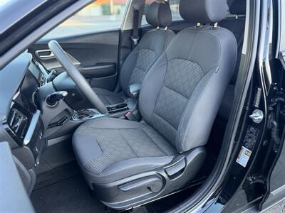 2022 Kia Niro LX   - Photo 11 - San Jose, CA 95126