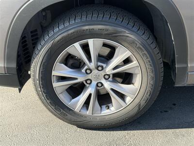 2015 Toyota Highlander XLE - Photo 22 - San Jose, CA 95126