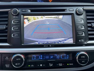 2015 Toyota Highlander XLE - Photo 16 - San Jose, CA 95126