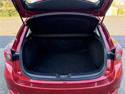 2018 Mazda Mazda3 Touring   - Photo 20 - San Jose, CA 95126