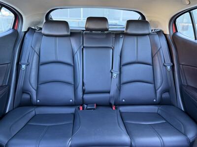 2018 Mazda Mazda3 Touring   - Photo 12 - San Jose, CA 95126