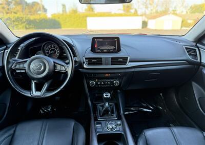 2018 Mazda Mazda3 Touring   - Photo 10 - San Jose, CA 95126